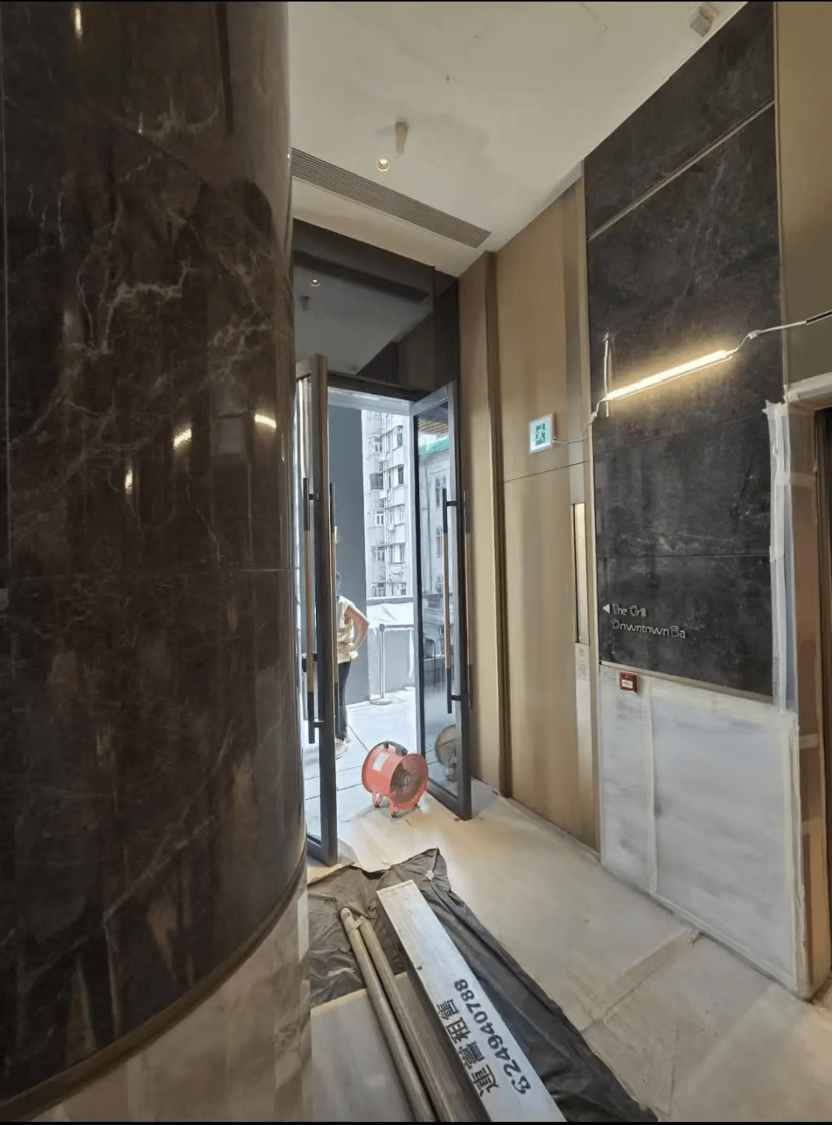curved sintered stone, hot bending sintered stone, 750x1500 glossy sintered stone, sintered stone column cladding