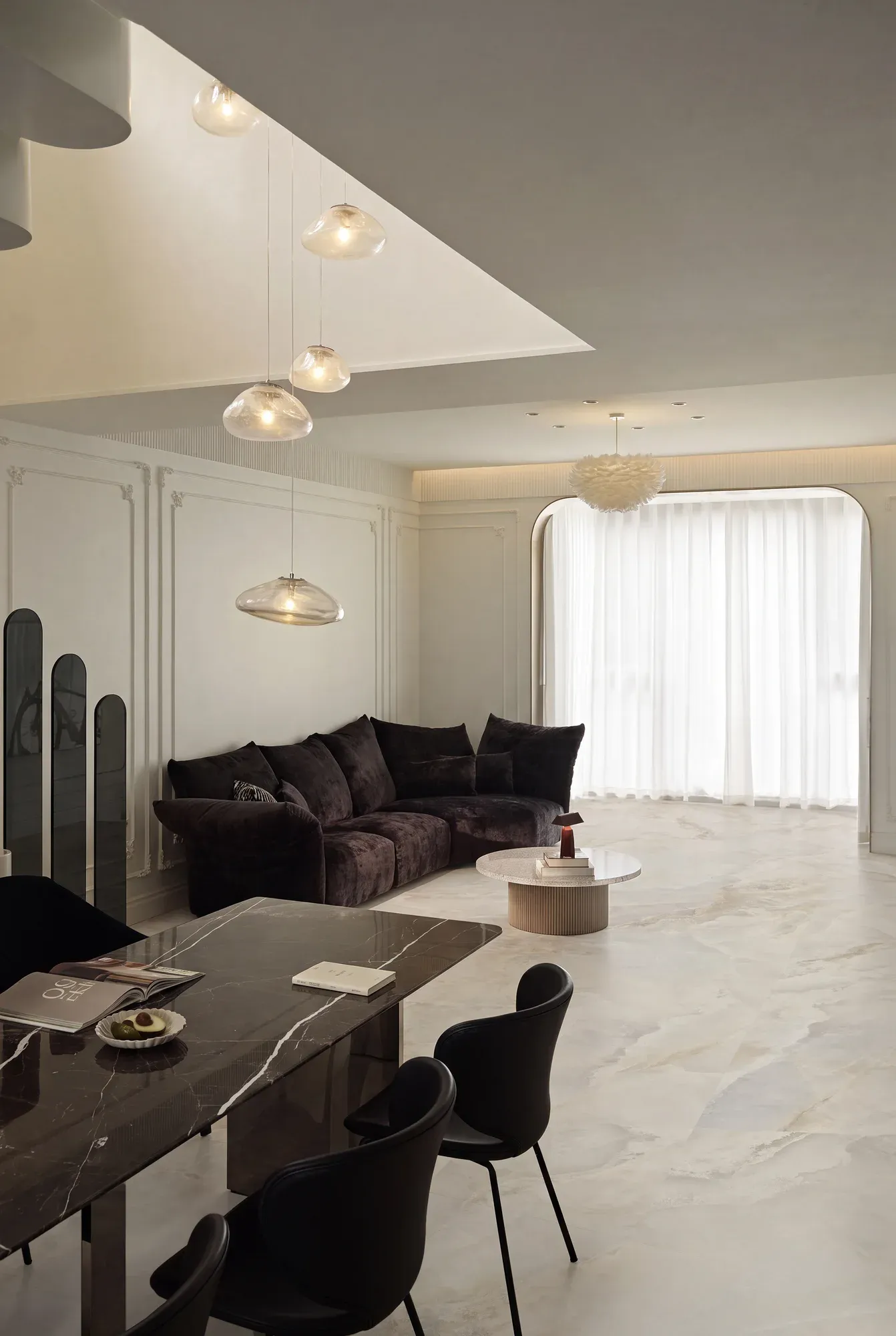 Raphael Jade Beige beige sintered stone used in a living and dining room floor